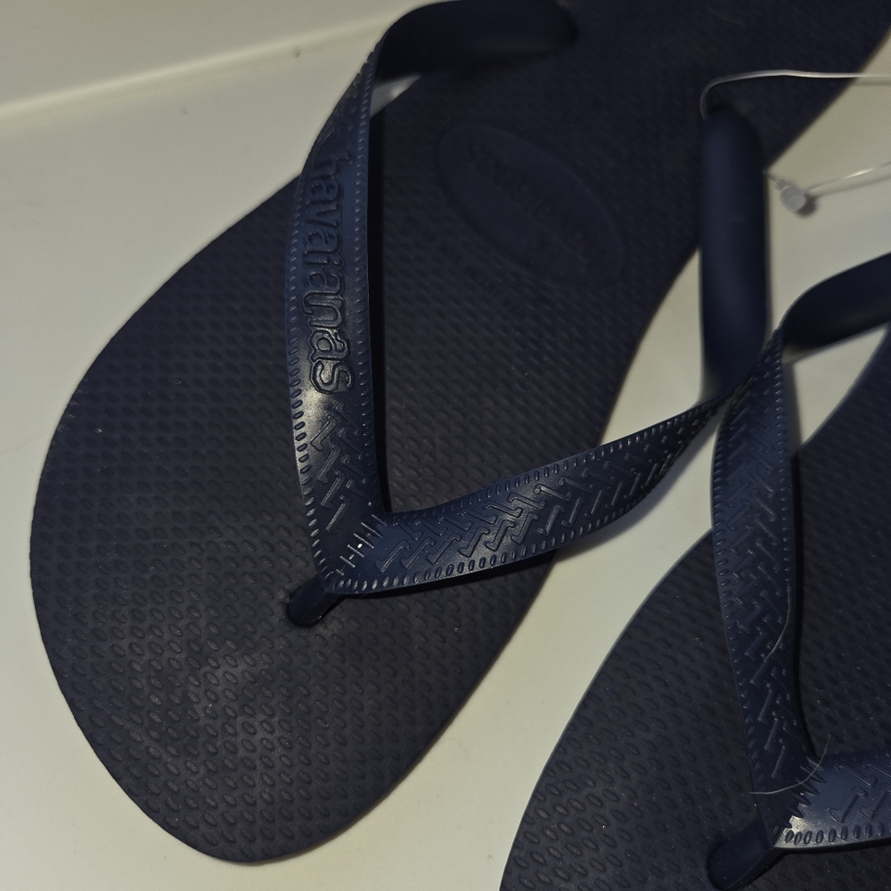 Havaianas Navy Dark Blue Thong Flip Flop sandals - Picture 5 of 7